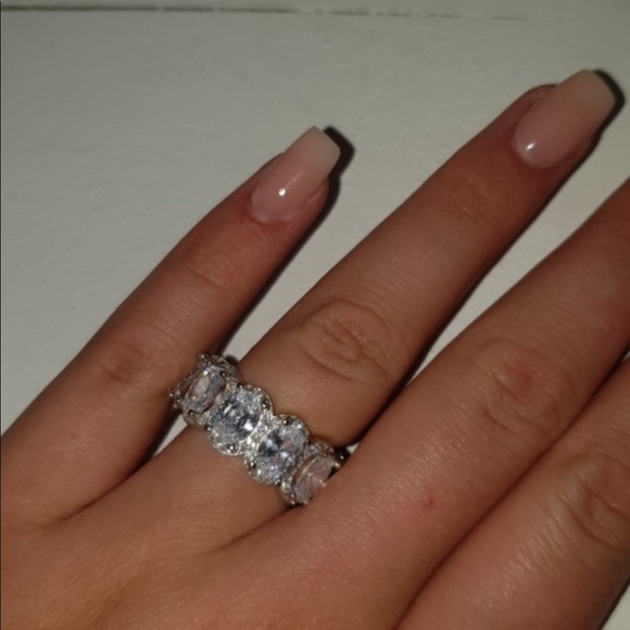 Alexis &5th “ Fancy Me” Rings - Picture 2 of 3